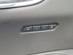 Cadillac XT6 FWD Luxury 4dr 2025