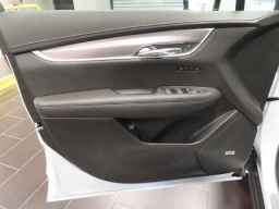 Cadillac XT6 AWD Luxury 4dr 2025