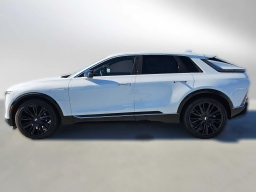 Cadillac LYRIQ Luxury 4dr 2026