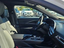 Cadillac LYRIQ Luxury 4dr 2026