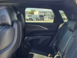 Cadillac LYRIQ Luxury 4dr 2026