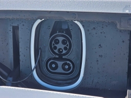 Cadillac LYRIQ Luxury 4dr 2026