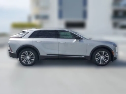 Cadillac LYRIQ Luxury 4dr 2026