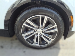 Cadillac LYRIQ Luxury 4dr 2026