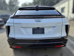 Cadillac LYRIQ Luxury 4dr 2026