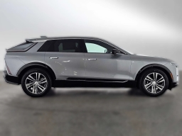 Cadillac LYRIQ Luxury 4dr 2026