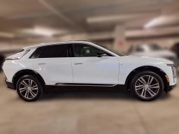 Cadillac LYRIQ Luxury 4dr 2026