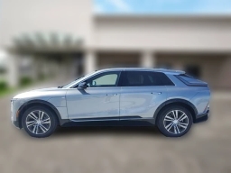 Cadillac LYRIQ Luxury 4dr 2026