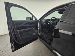 Cadillac LYRIQ Luxury 4dr 2026