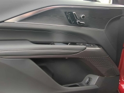 Cadillac LYRIQ 4dr Luxury w/1SC 2025