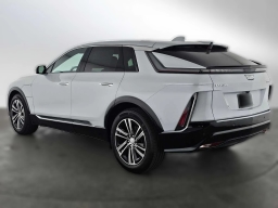 Cadillac LYRIQ Luxury 4dr 2026