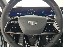 Cadillac LYRIQ Luxury 4dr 2026