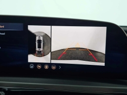 Cadillac LYRIQ Luxury 4dr 2026