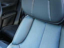 Cadillac LYRIQ Luxury 4dr 2026