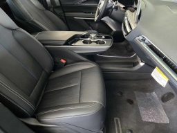 Cadillac LYRIQ Luxury 4dr 2025