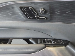 Cadillac LYRIQ Luxury 4dr 2025