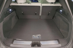 Cadillac LYRIQ Premium Luxury 4dr 2026