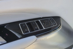 Cadillac LYRIQ Premium Luxury 4dr 2026