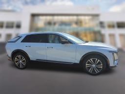 Cadillac LYRIQ Premium Luxury 4dr 2026