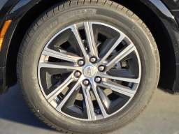 Cadillac LYRIQ Premium Luxury 4dr 2026