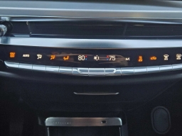 Cadillac LYRIQ Premium Luxury 4dr 2026