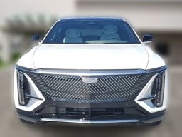 Cadillac LYRIQ Premium Luxury 4dr 2026