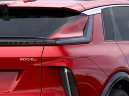 Cadillac LYRIQ Luxury 4dr 2025