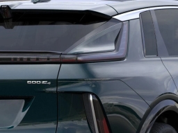 Cadillac LYRIQ Premium Luxury 4dr 2026