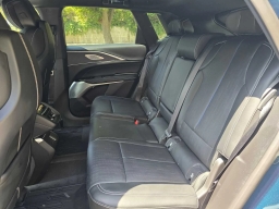 Cadillac LYRIQ Luxury 4dr 2025