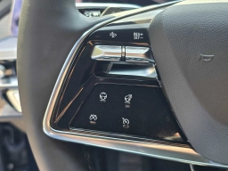 Cadillac LYRIQ Luxury 4dr 2025