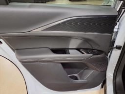 Cadillac LYRIQ Sport 4dr 2026