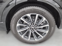 Cadillac LYRIQ Sport 4dr 2025