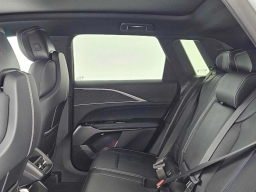 Cadillac LYRIQ Sport 4dr 2026