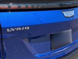 Cadillac LYRIQ 4dr Sport w/1SF 2025