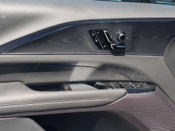 Cadillac LYRIQ 4dr Sport w/1SF 2025