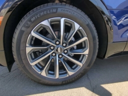 Cadillac LYRIQ 4dr Sport w/1SF 2025