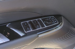 Cadillac LYRIQ Sport 4dr 2026