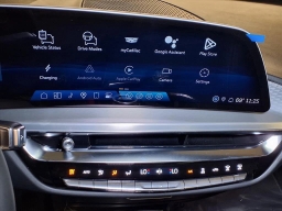 Cadillac LYRIQ Sport 4dr 2026