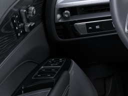 Cadillac LYRIQ Premium Sport 4dr 2026