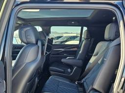 Cadillac Escalade IQL Luxury AWD 4dr 2026