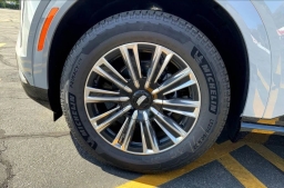 Cadillac Escalade IQL Luxury AWD 4dr 2026