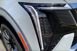 Cadillac Escalade IQL Luxury AWD 4dr 2026