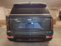 Cadillac Escalade IQL Luxury AWD 4dr 2026