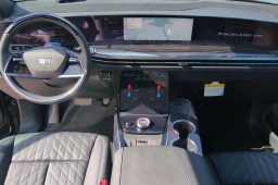 Cadillac Escalade IQL Luxury AWD 4dr 2026