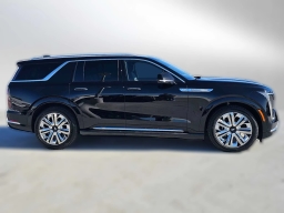 Cadillac Escalade IQL Luxury AWD 4dr 2026