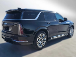 Cadillac Escalade IQL Luxury AWD 4dr 2026