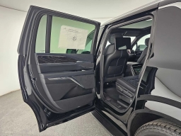 Cadillac Escalade IQL Luxury AWD 4dr 2026