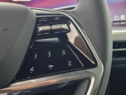 Cadillac Escalade IQL Luxury AWD 4dr 2026