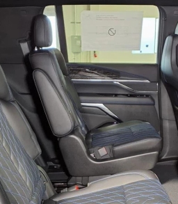 Cadillac Escalade IQL Luxury AWD 4dr 2026