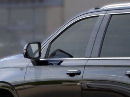 Cadillac Escalade 4WD Luxury 4dr 2026